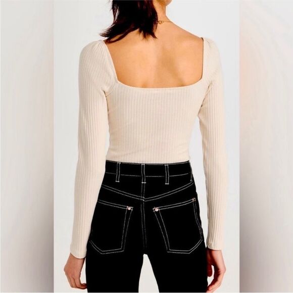 Reformation NWT October Knit Ribbed Long Sleeve Top in Bone Cream M - Picture 6 of 7